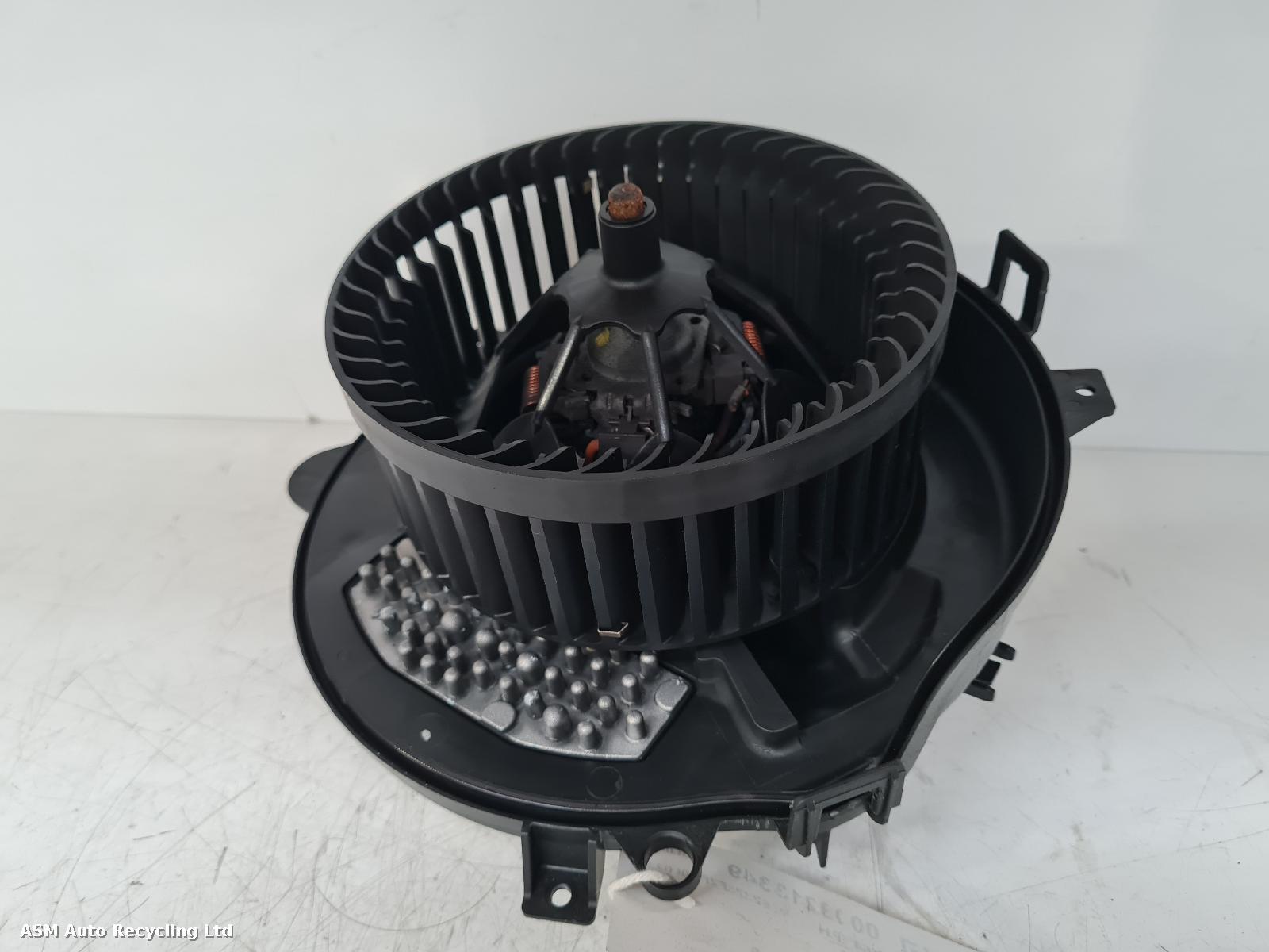 View Auto part Heater Motor/Assembly Seat Leon 2014