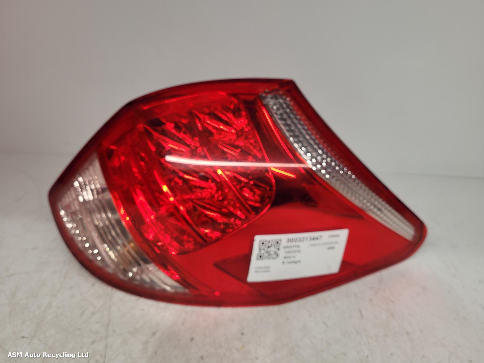 View Auto part R Taillight Toyota Rav 4 2006
