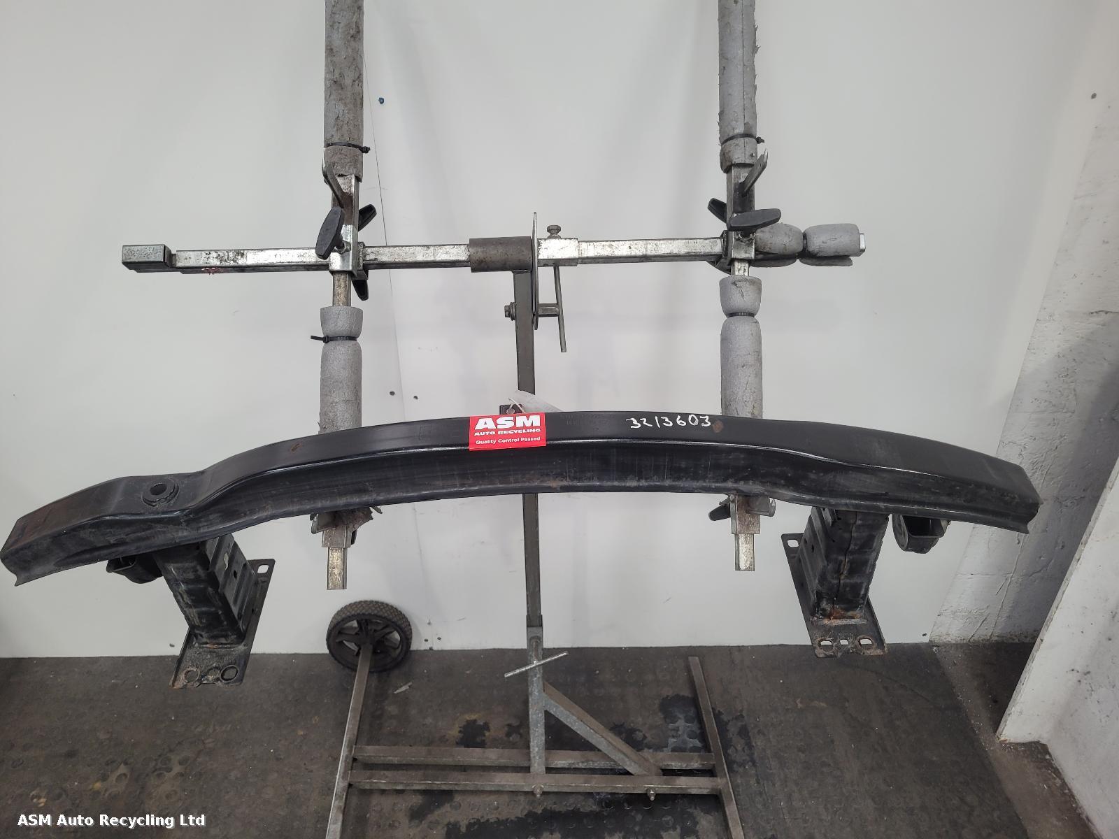 View Auto part Front Panel Bmw 3 Series 2009