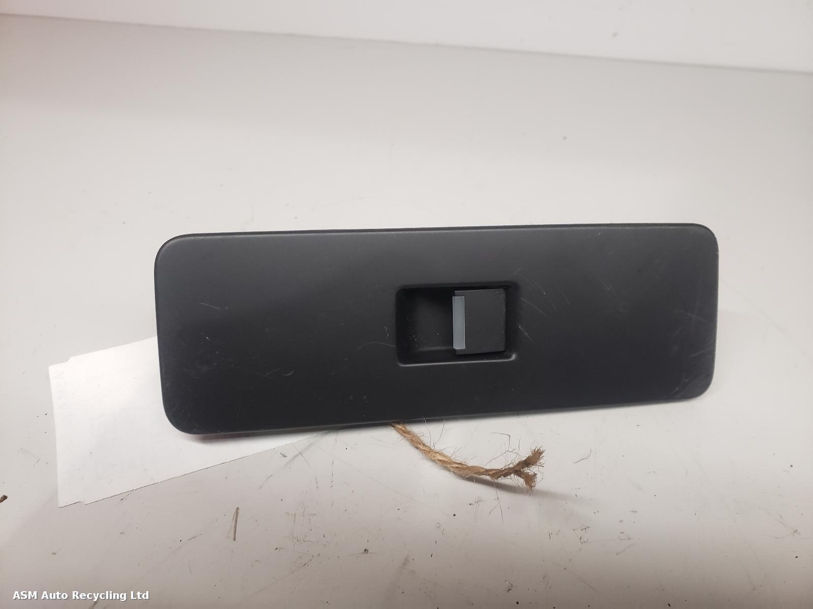 View Auto part Elect. Window Switch Land Rover Discovery Sport 2015