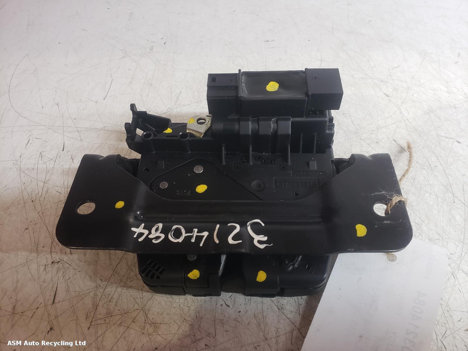 View Auto part Bootlid/Tailgate Lock Bmw 4 Series Gran Coupe 2019