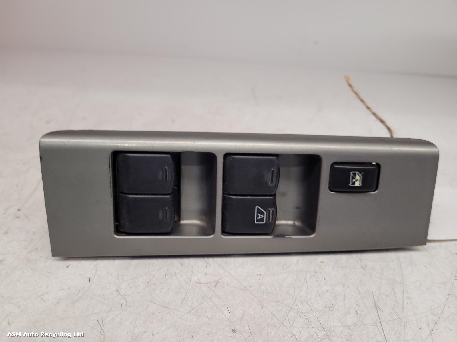 View Auto part Elect. Window Switch Nissan Navara 2006