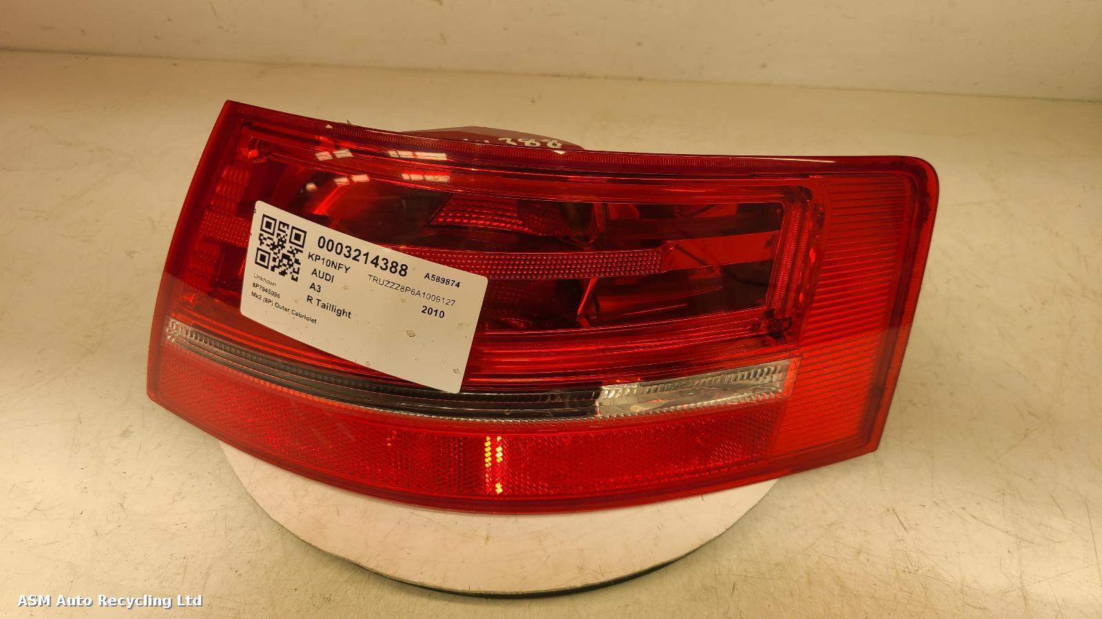 View Auto part R Taillight Audi A3 2010