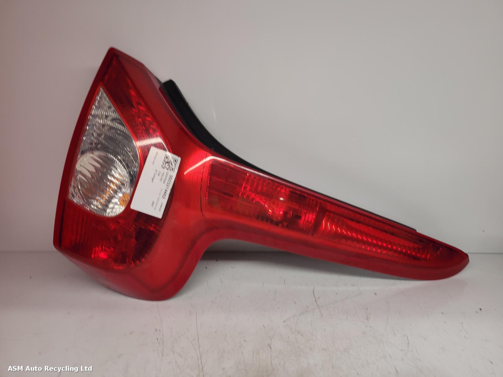 View Auto part R Taillight Volvo C30 2007