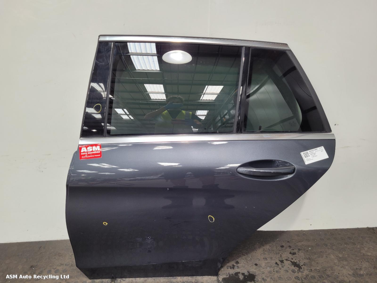 View Auto part L Rear Door Mercedes C Class 2016