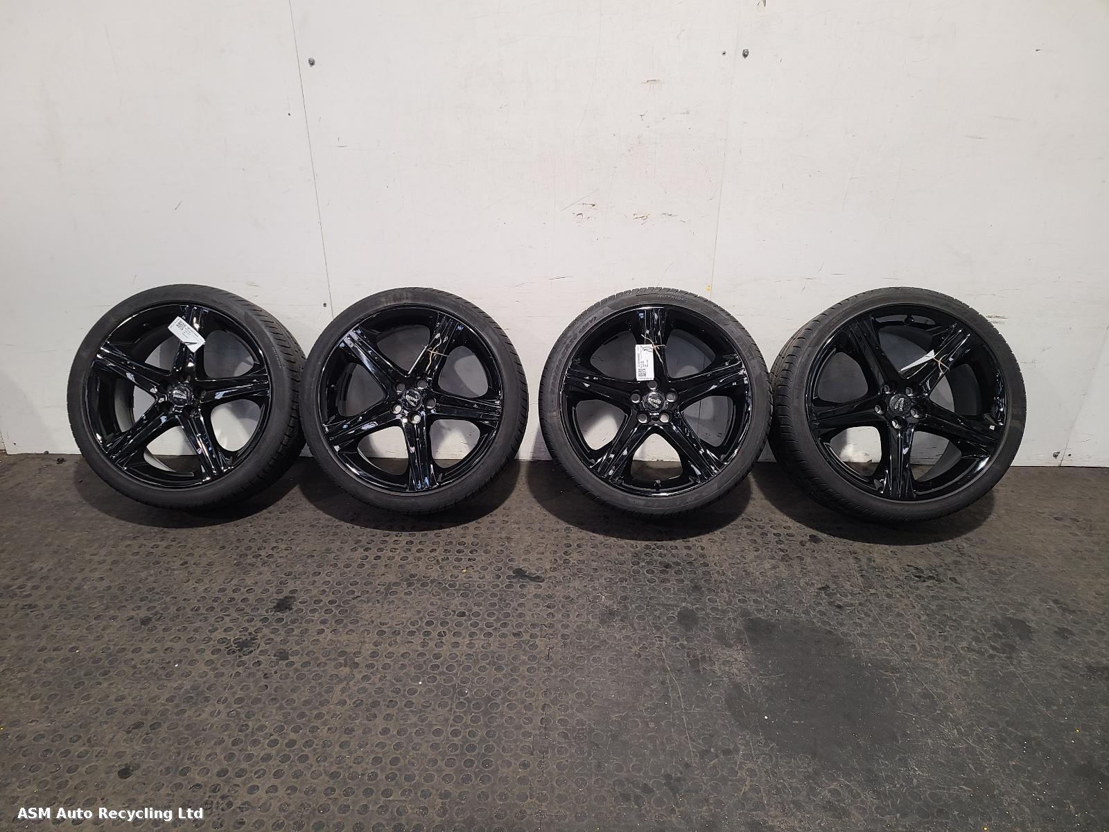 View Auto part Wheel Set Jaguar Xk 2007