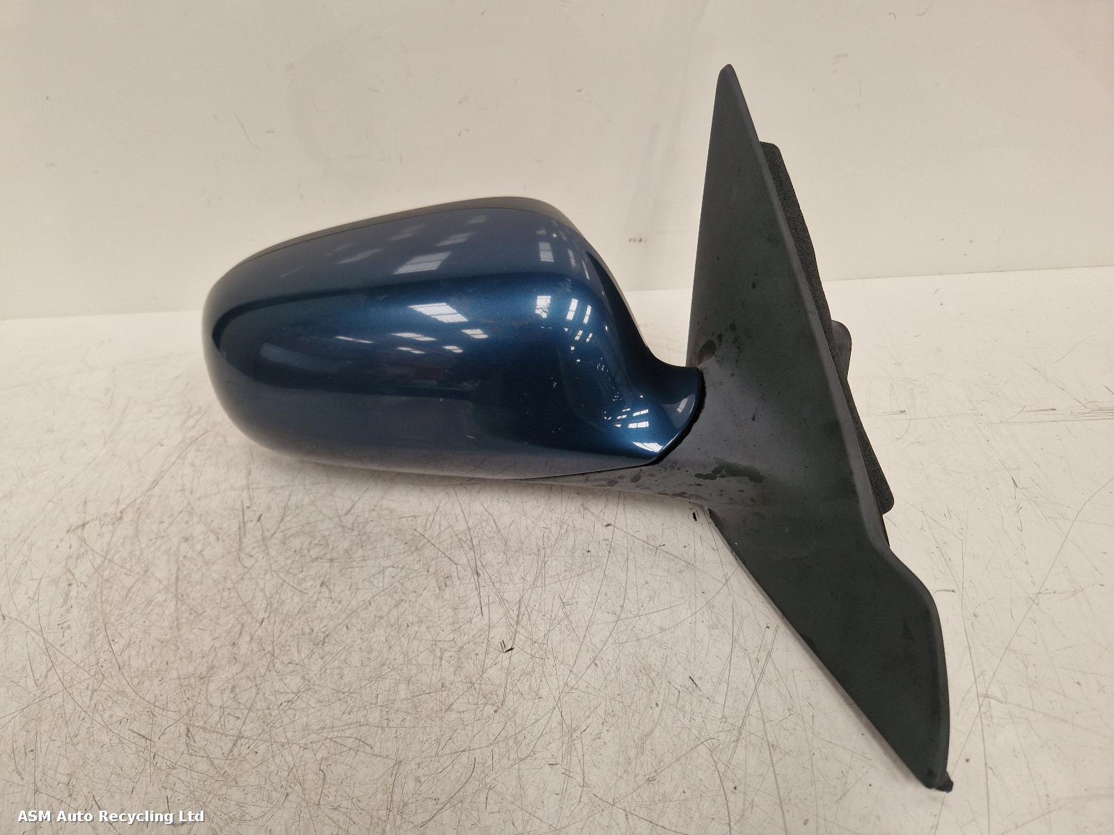 View Auto part R Door Mirror Saab 93 2008