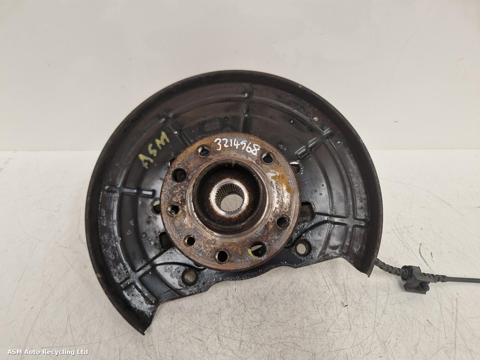 View Auto part RF Hub/Stub Axle Assembly Vauxhall Meriva 2011