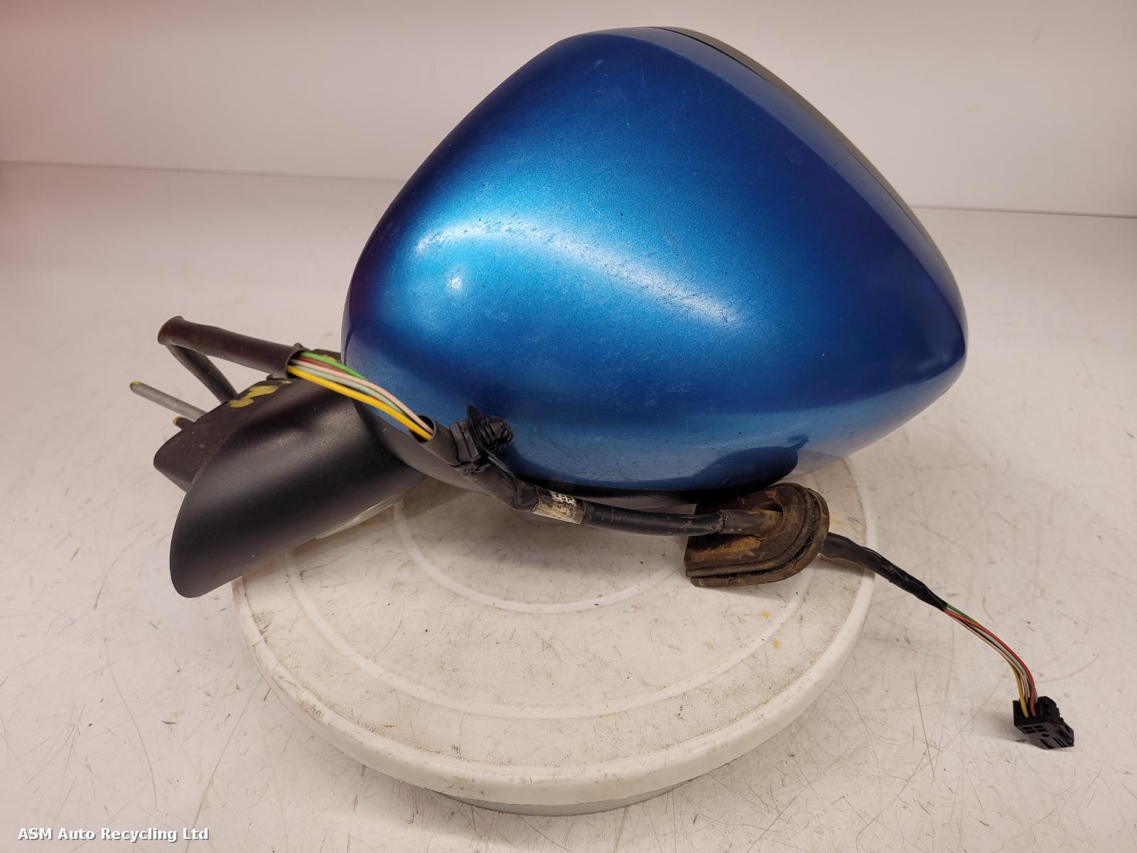 View Auto part L Door Mirror Citroen C3 2010