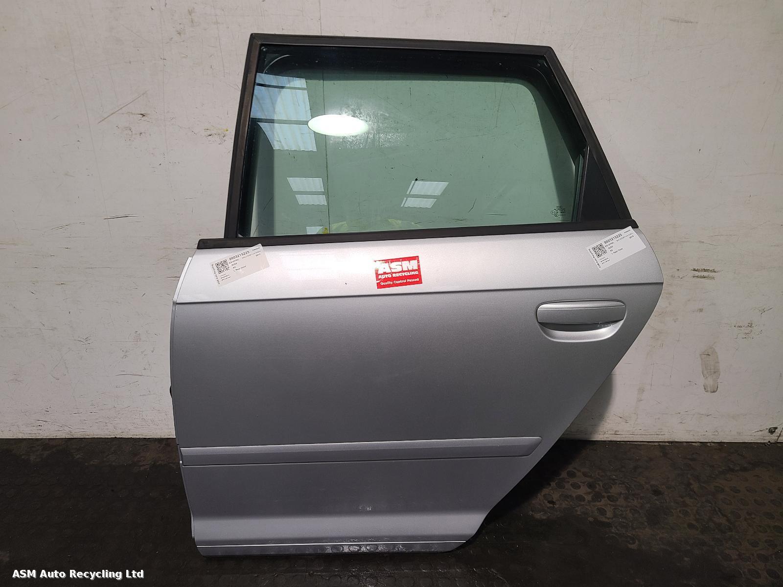 View Auto part L Rear Door Audi A3 2010