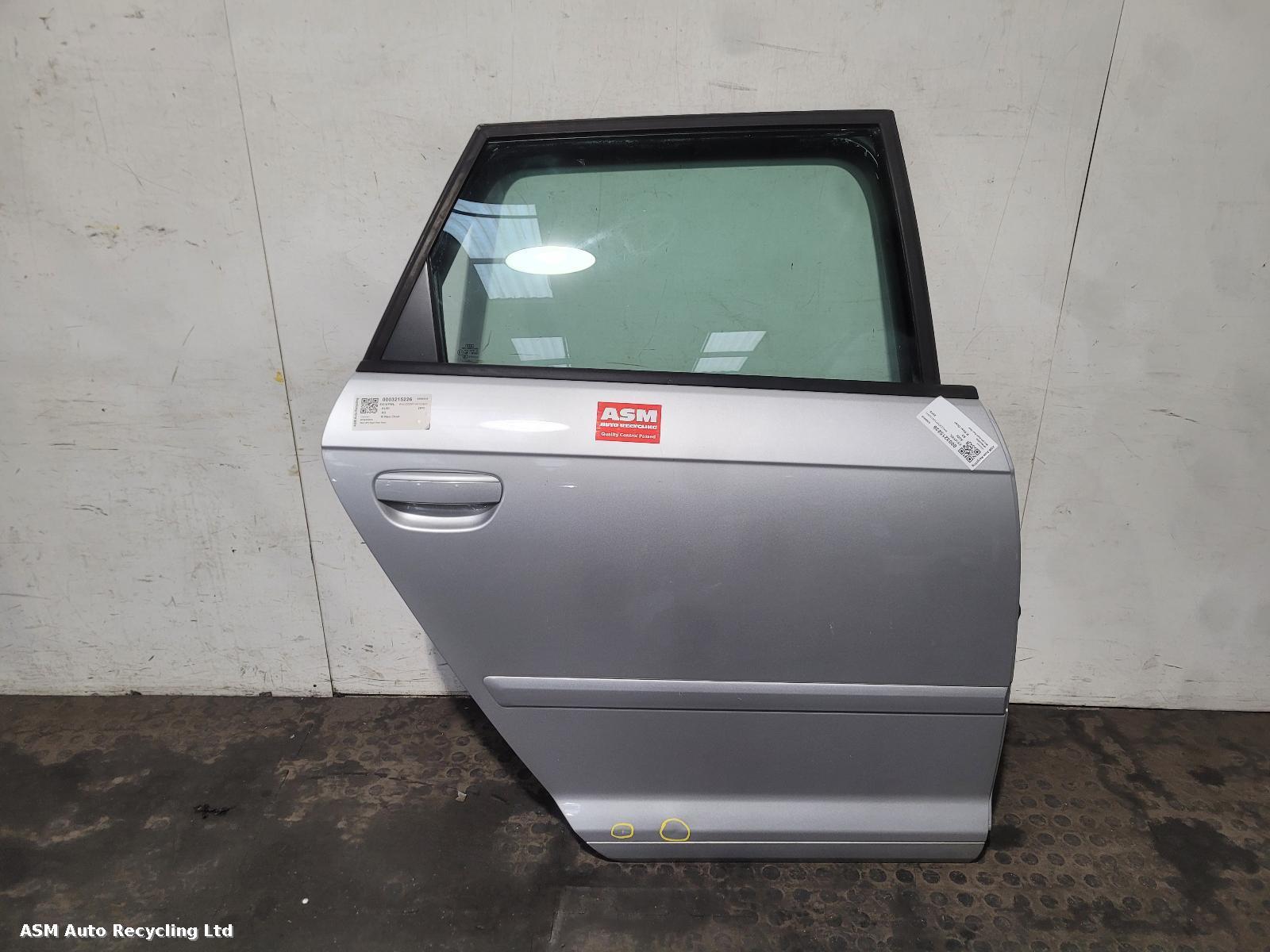 View Auto part R Rear Door Audi A3 2010