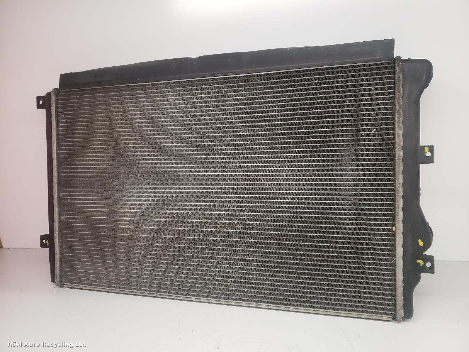 View Auto part Radiator Audi A3 2010
