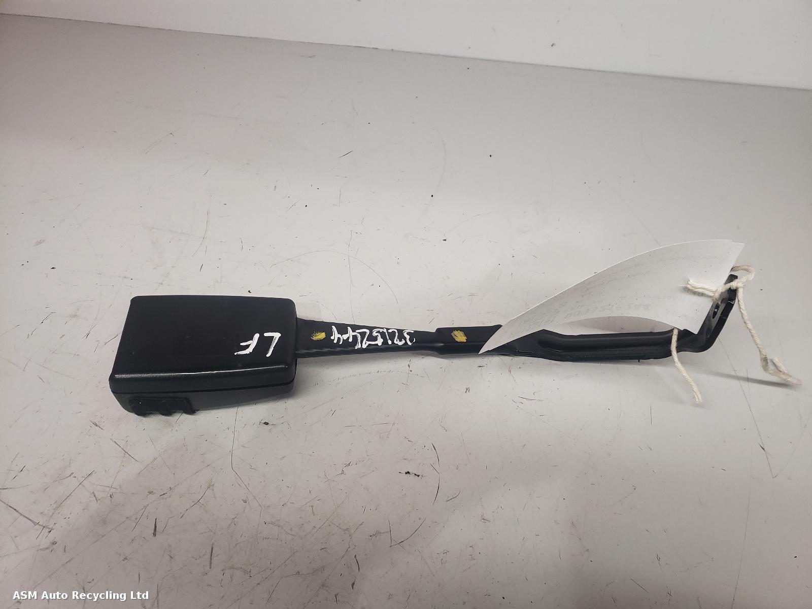 View Auto part Seat Belt Audi A3 2010