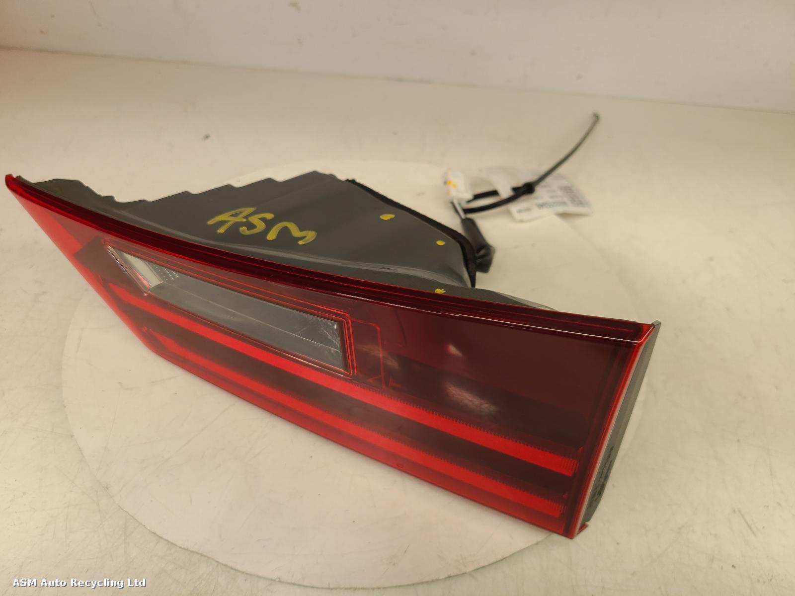 View Auto part R Taillight Lexus Is Series 2015