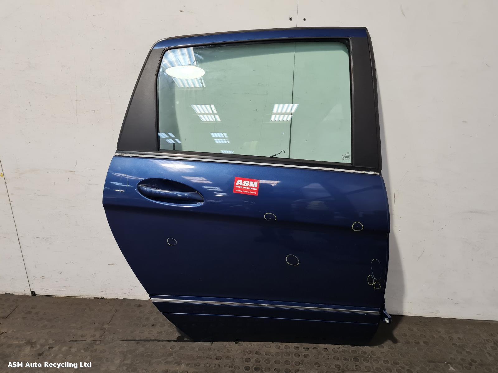 View Auto part R Rear Door Mercedes B Class 2011