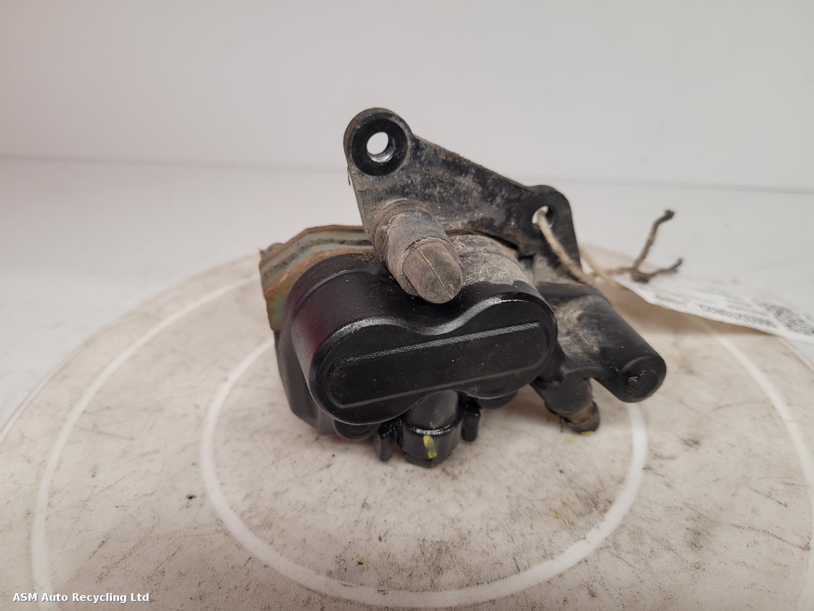 View Auto part Caliper Vespa Primavera 2021