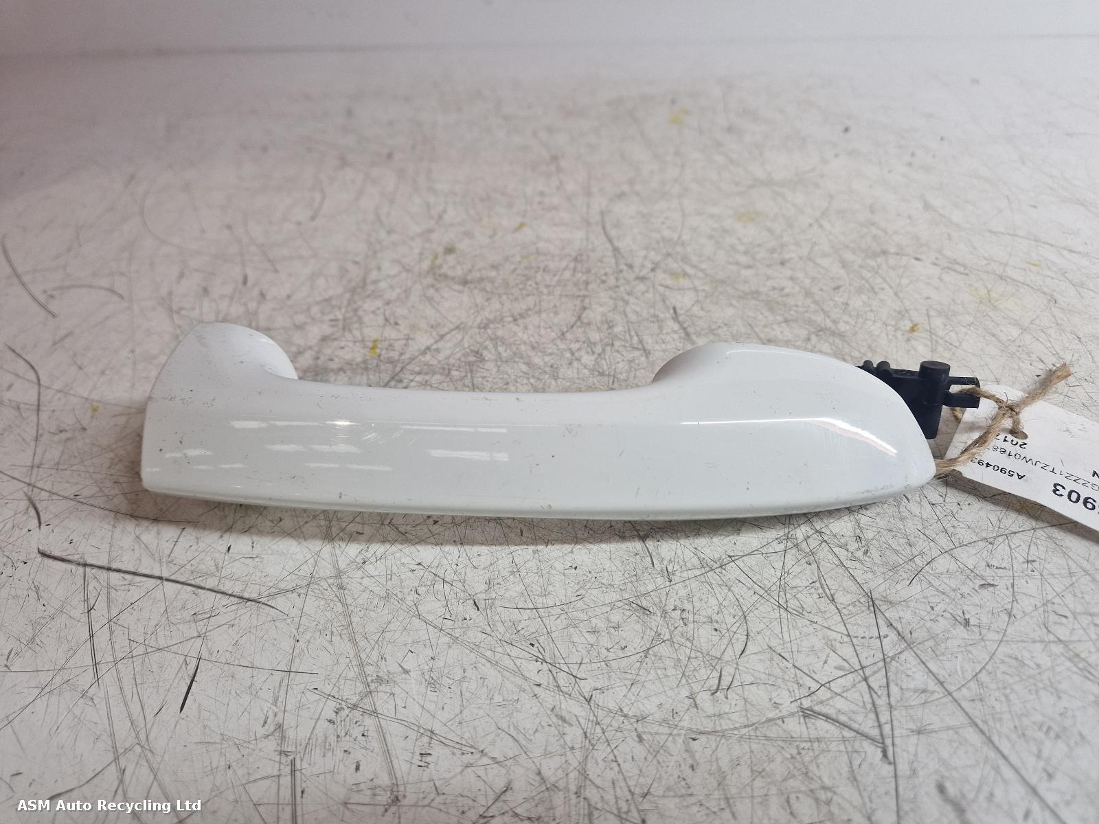View Auto part Door Handle Volkswagen Touran 2017