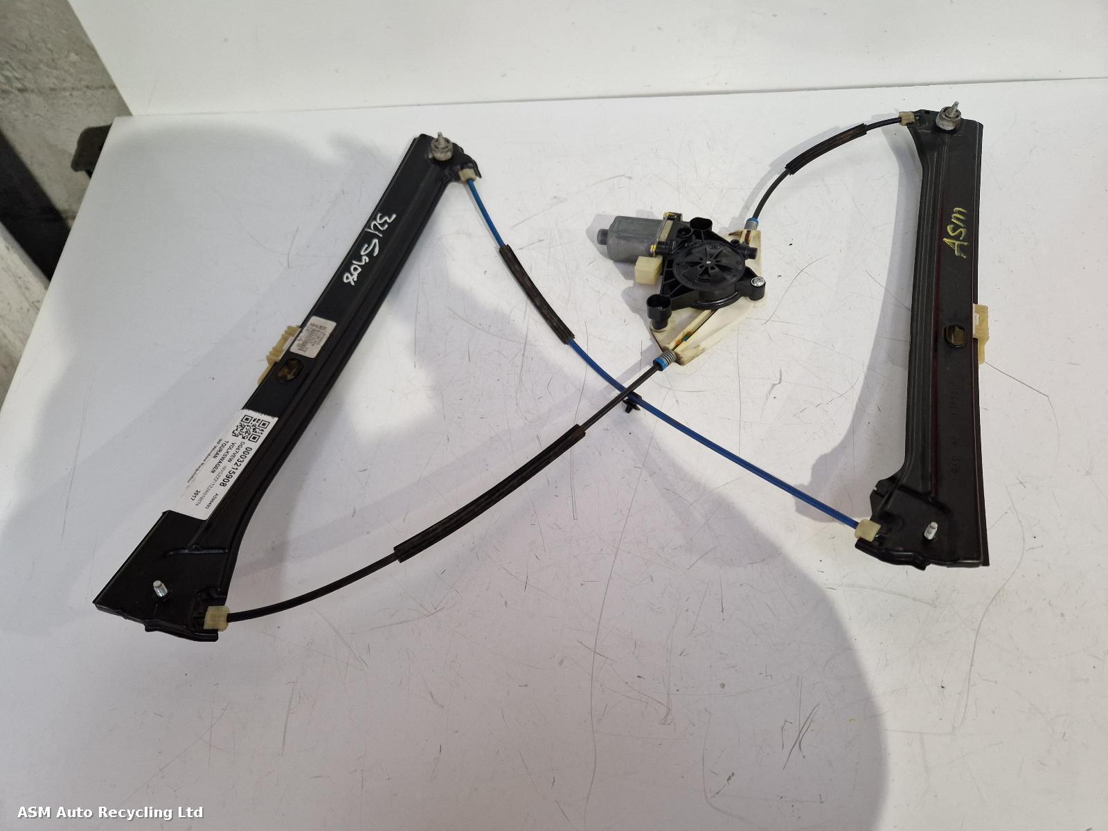 View Auto part RF Window Regulator Volkswagen Touran 2017