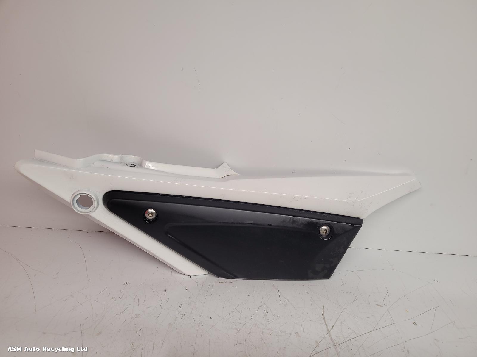 View Auto part Side Panel Right Mondial Hps 125 2025