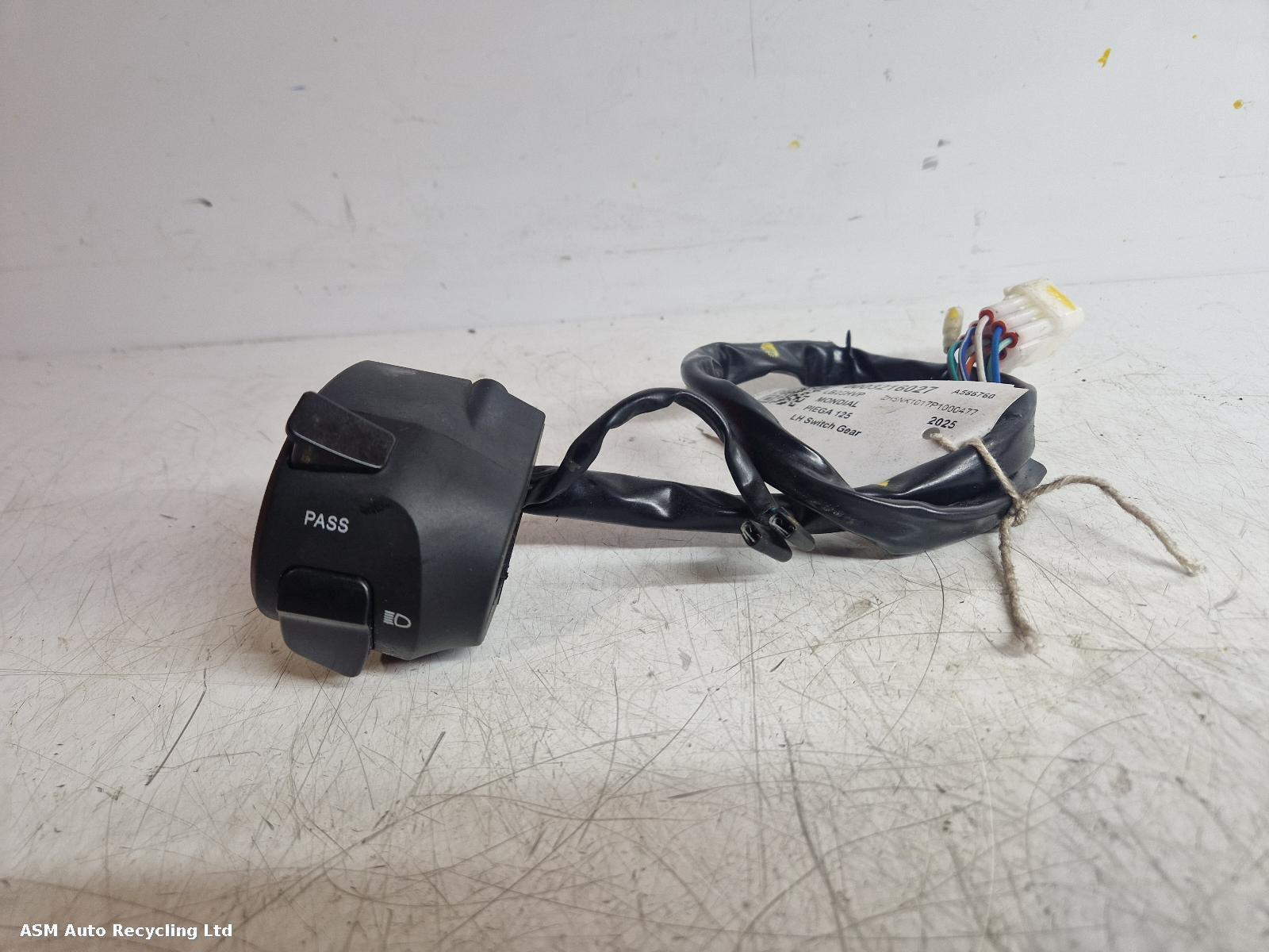 View Auto part LH Switch Gear Mondial Piega 125 2025