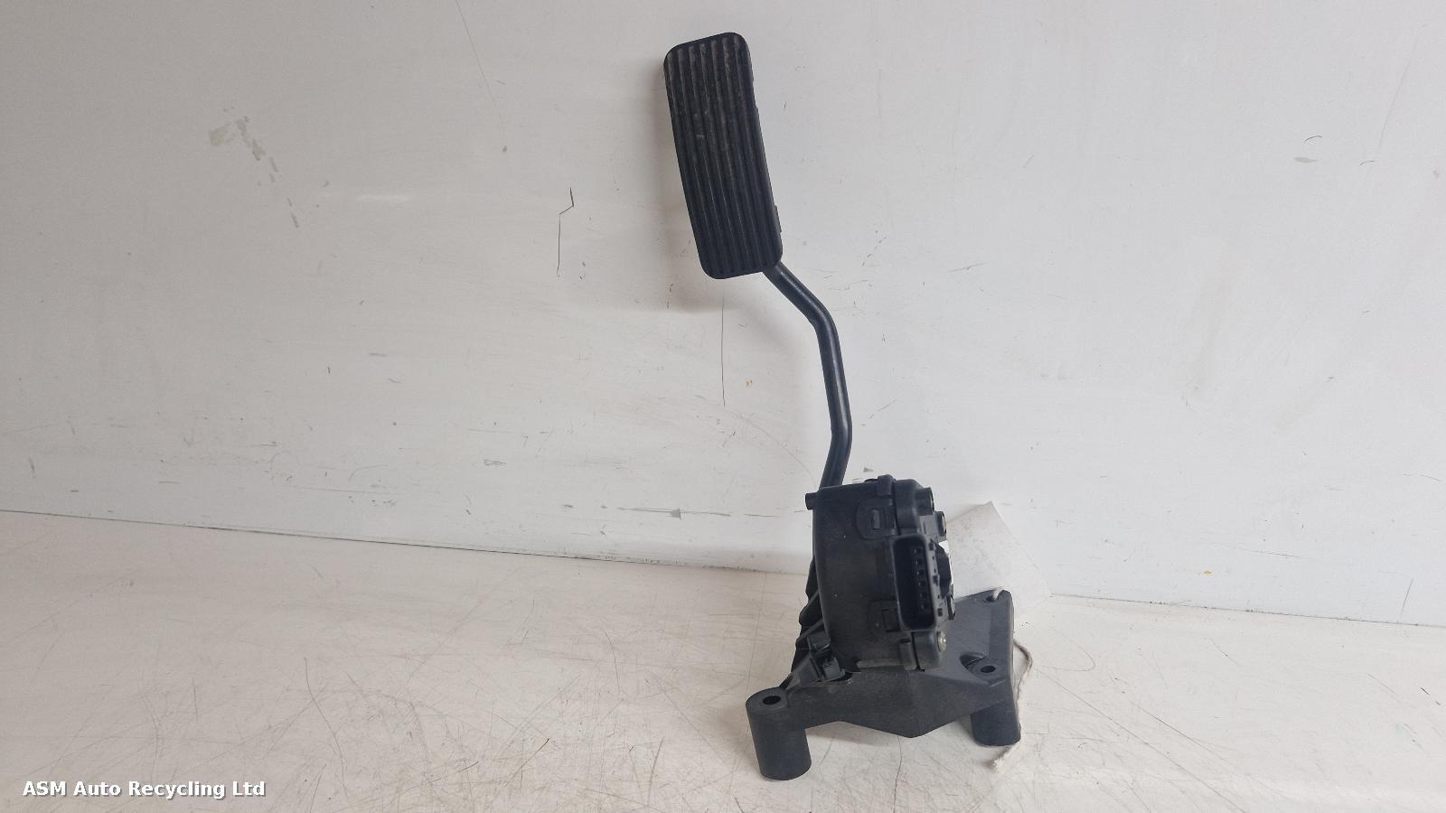 View Auto part Pedal Potentiometer Vauxhall Corsa 2004