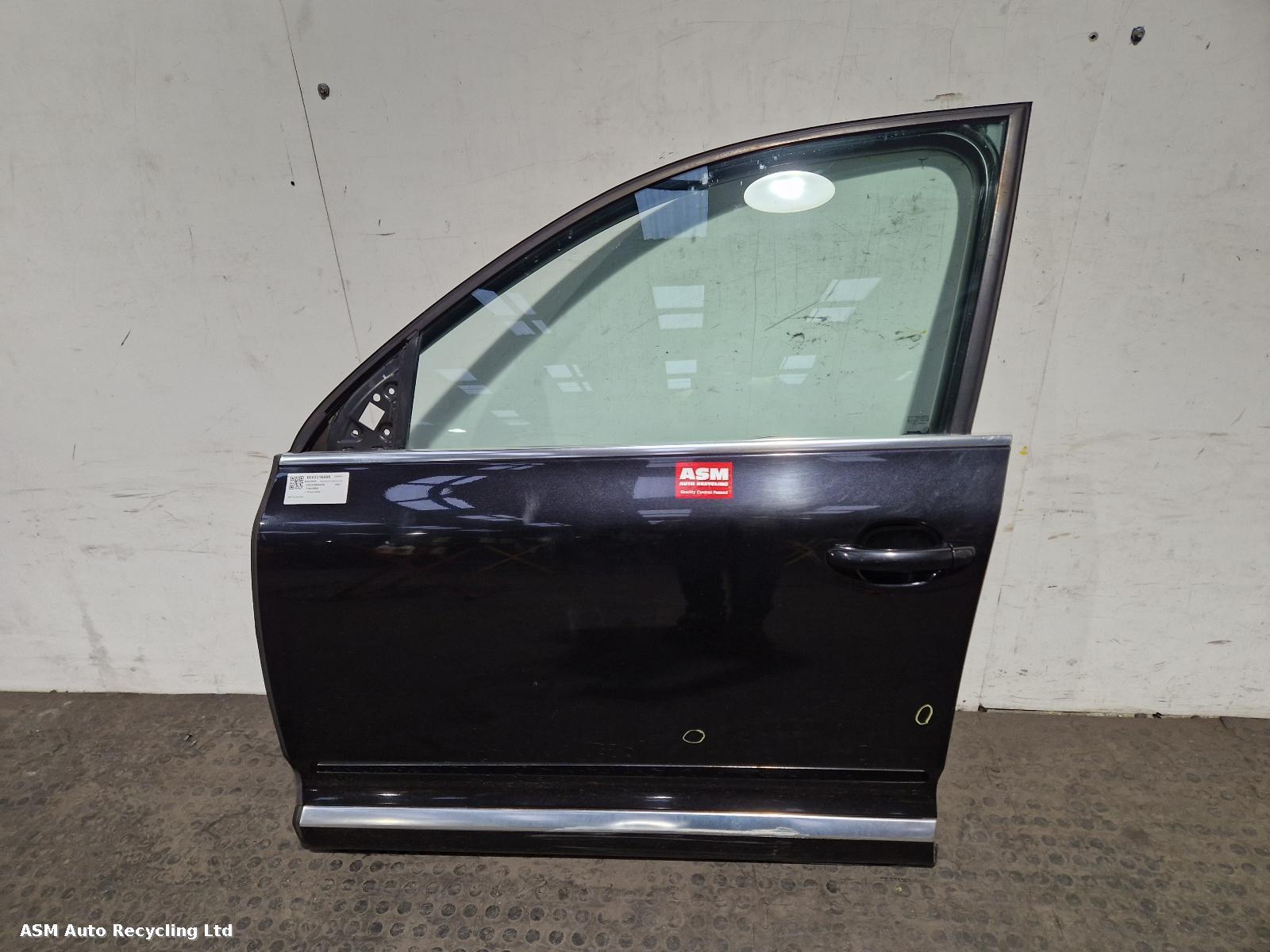 View Auto part L Front Door Volkswagen Touareg 2007
