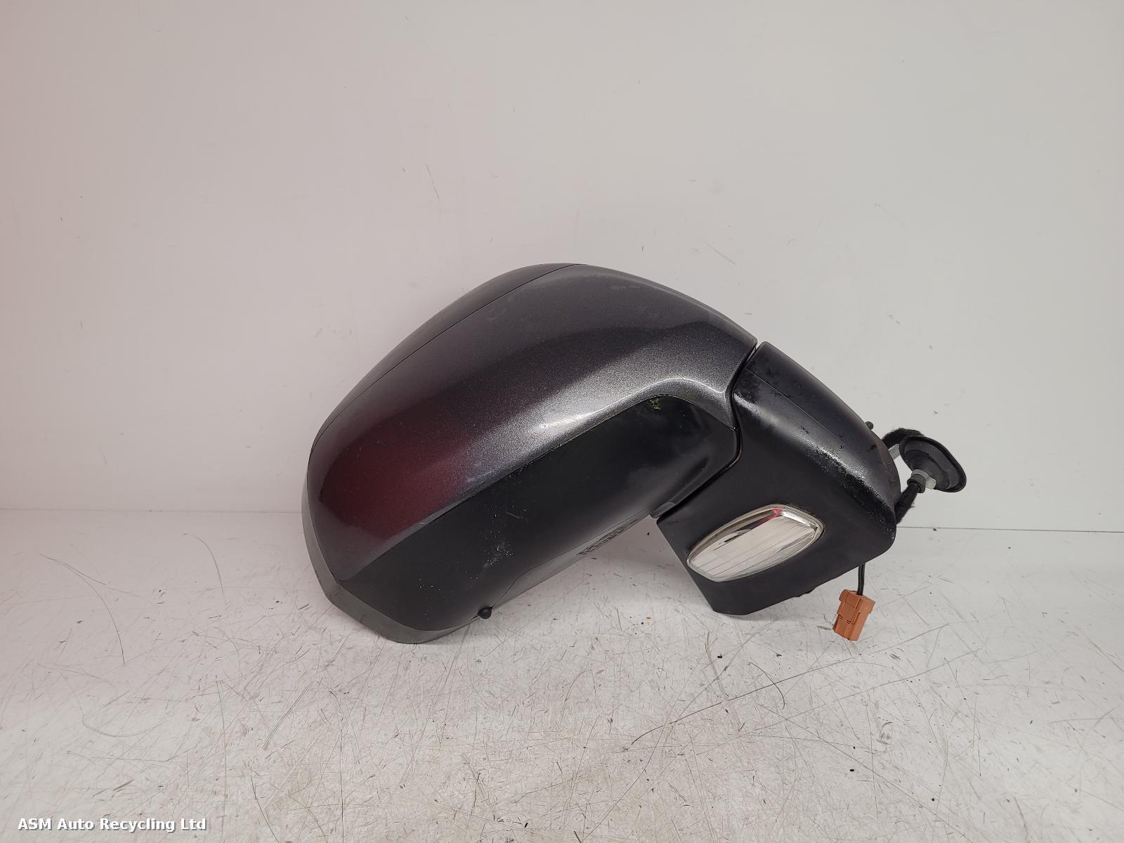 View Auto part R Door Mirror Peugeot 5008 2012
