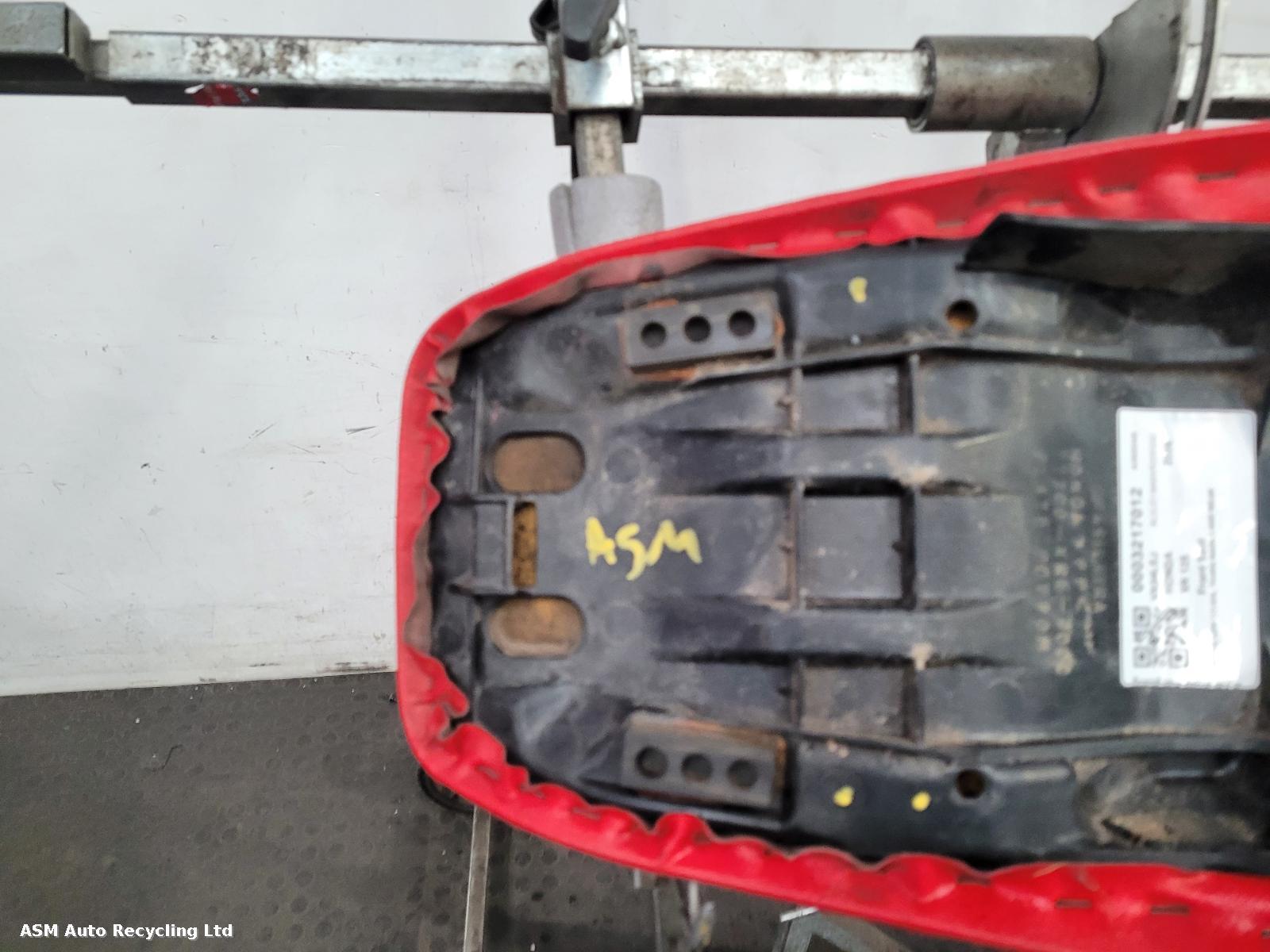 View Auto part Front Seat Honda Xr 125  2004