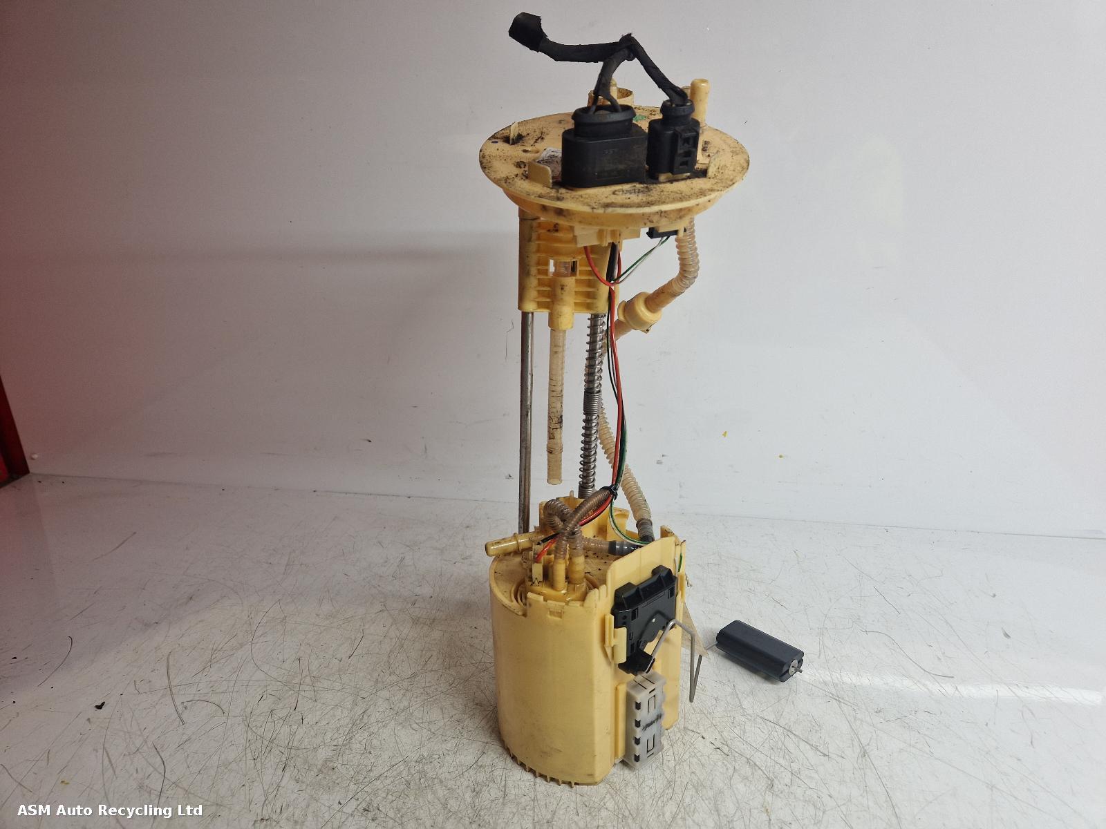 View Auto part Fuel Pump Land Rover Range Rover Sport 2017