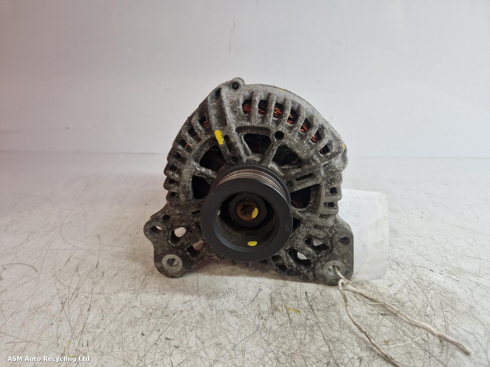 View Auto part Alternator Volkswagen Golf 2011