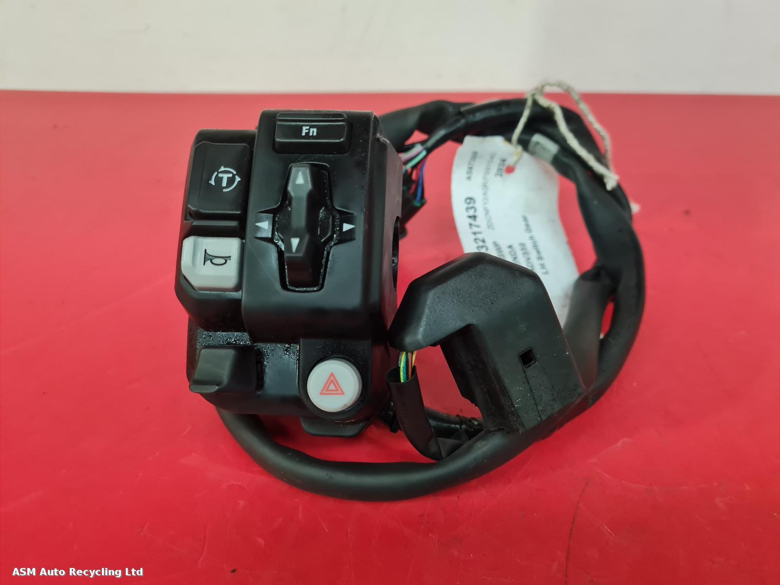 View Auto part LH Switch Gear Honda Adv350 2024