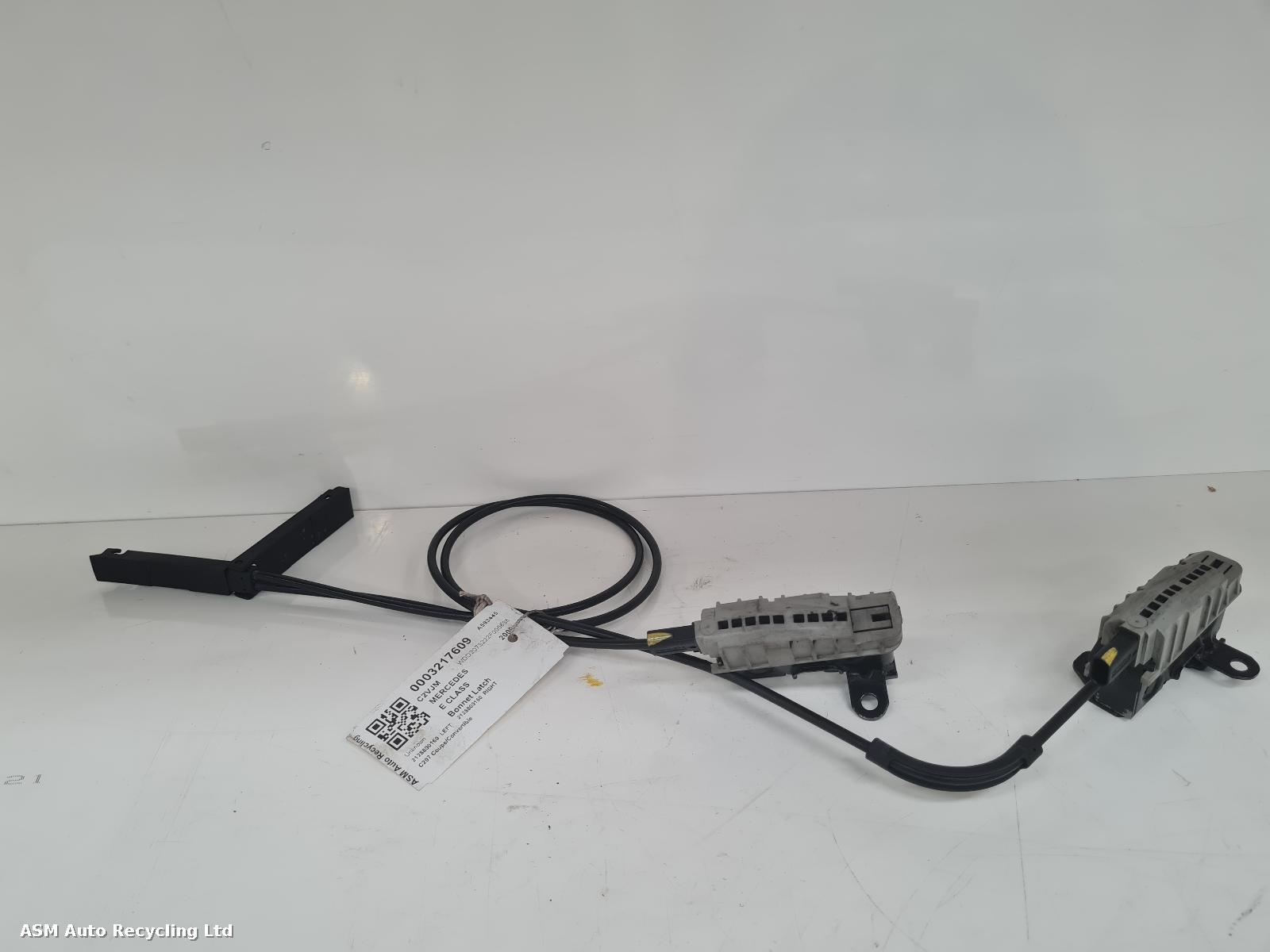 View Auto part Bonnet Latch Mercedes E Class 2009