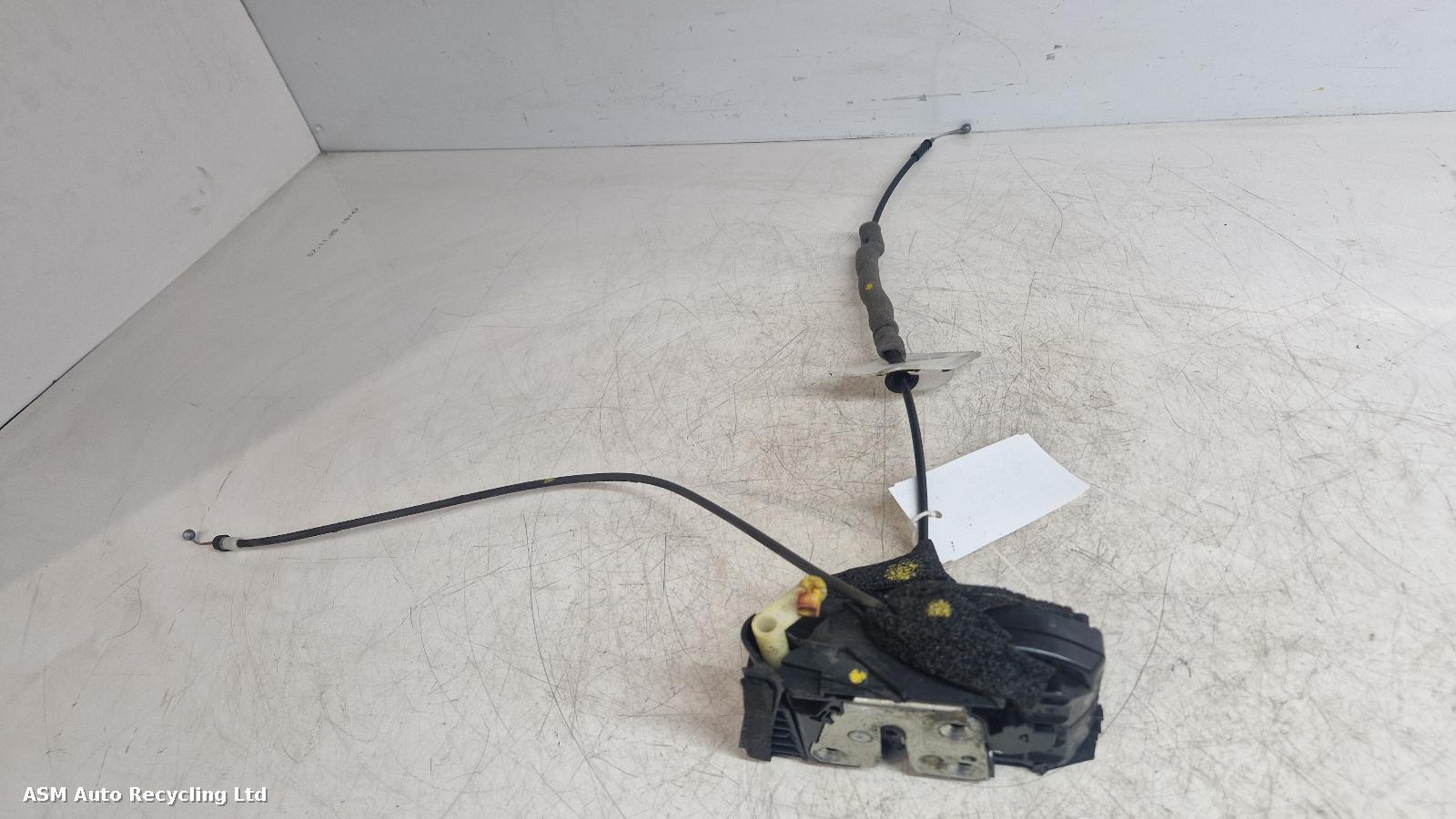 View Auto part Door Lock Assembly Nissan Qashqai 2013
