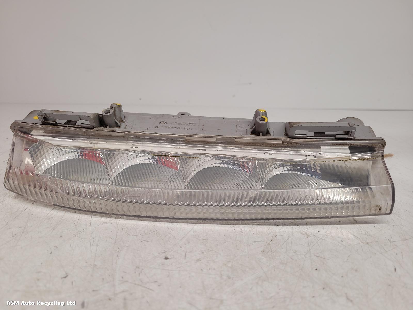 View Auto part R Sidelight/Daytime Running Light (DRL) Mercedes C Class 2013