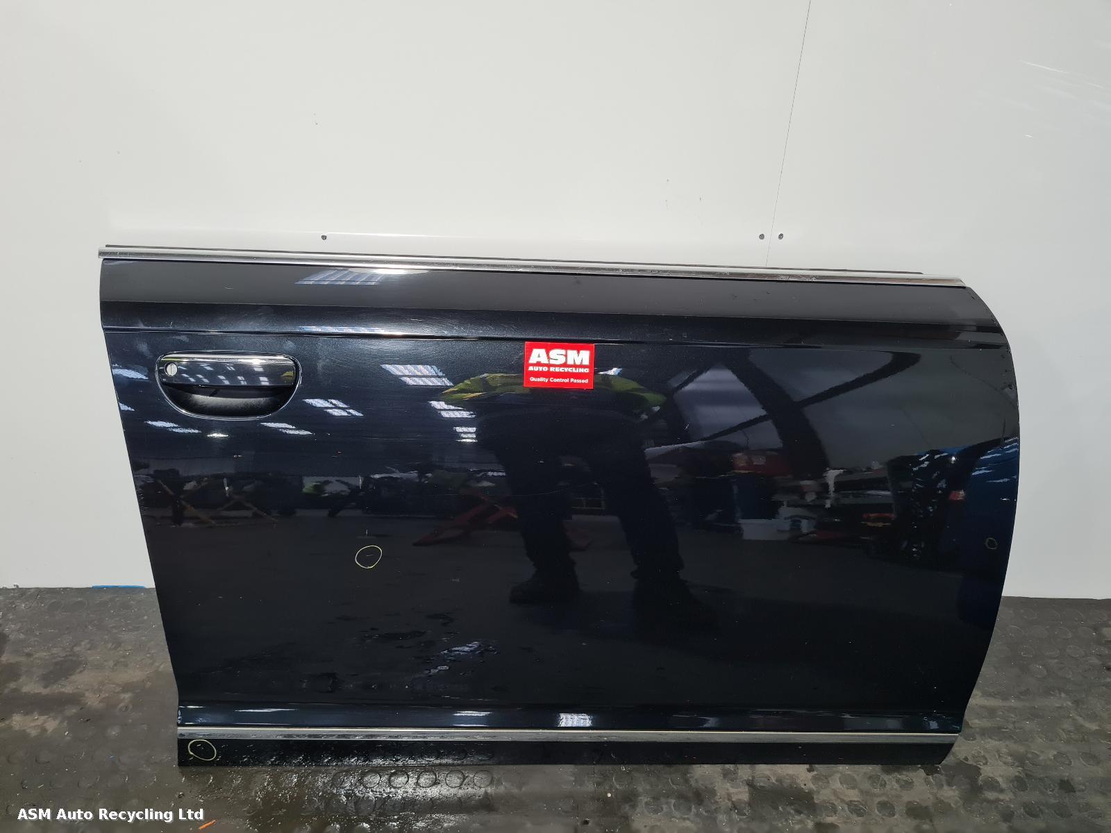 View Auto part R Front Door Audi A6 2010