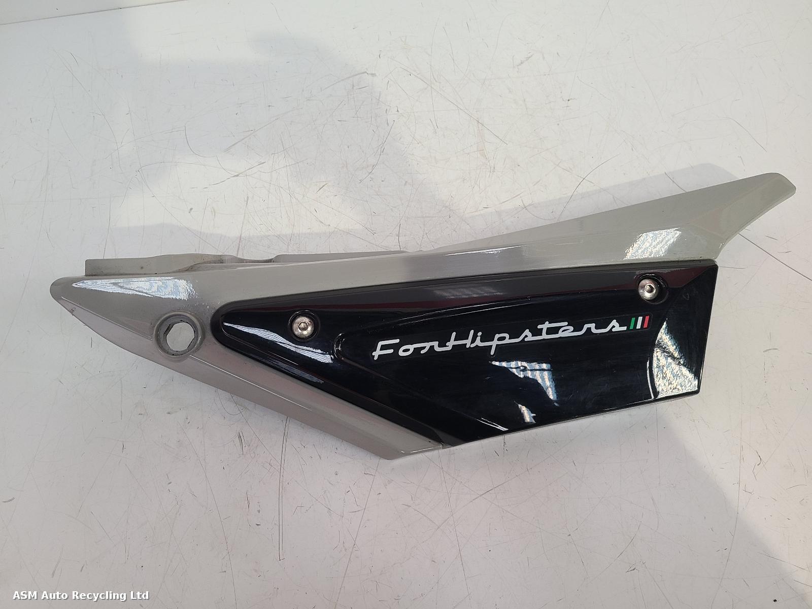 View Auto part Side Panel Right Mondial Hps 125 2022