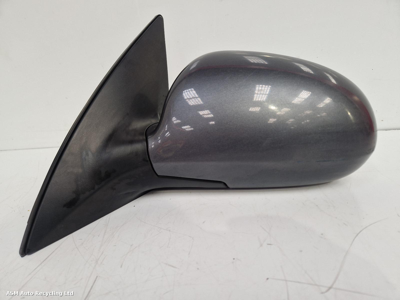 View Auto part L Door Mirror Hyundai I30 2009