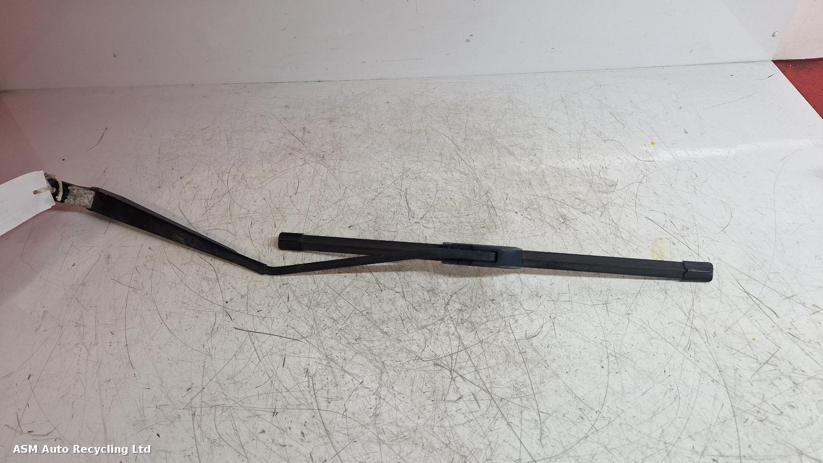View Auto part Wiper Arm Suzuki Swift 2011