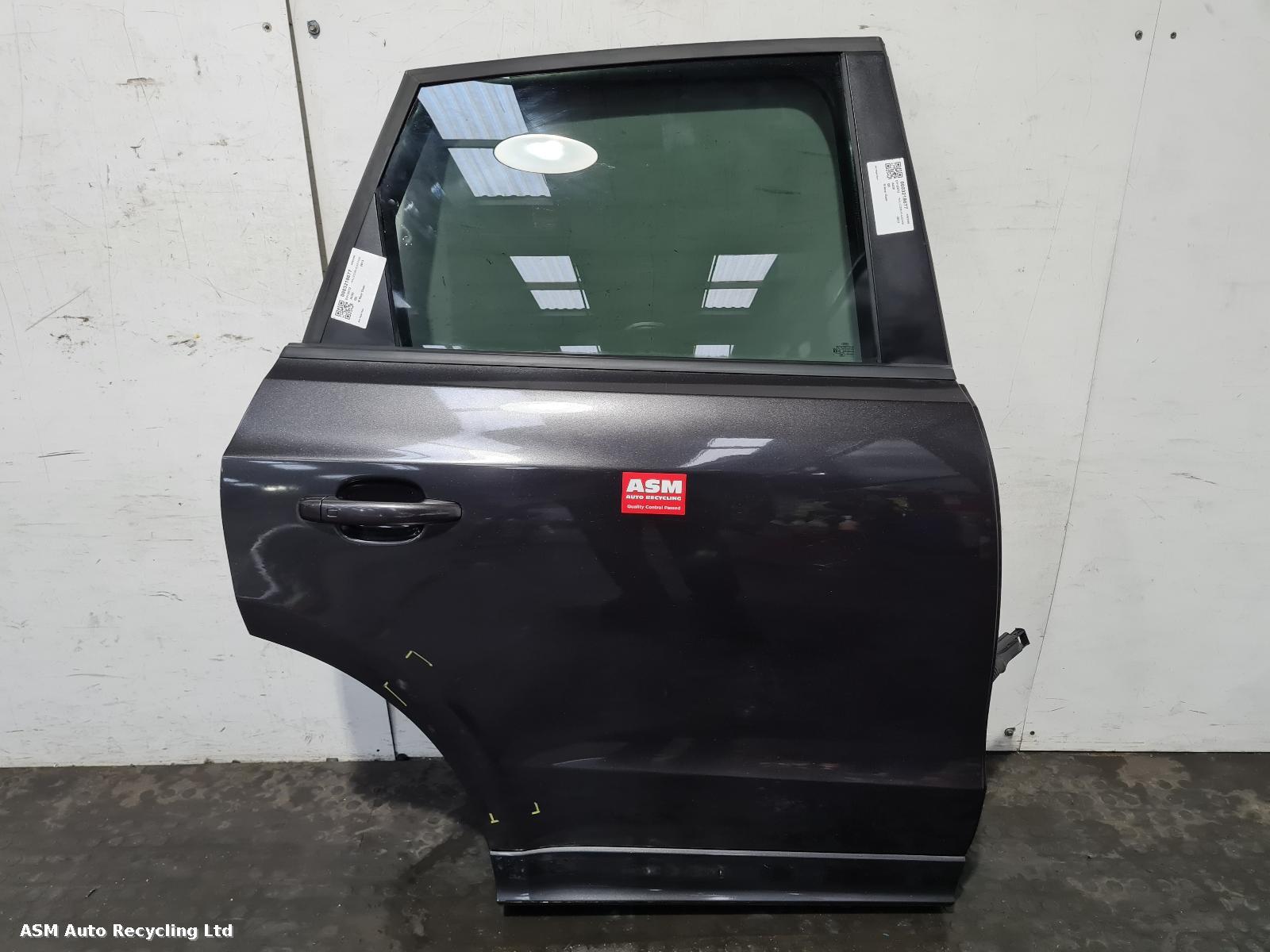 View Auto part R Rear Door Audi Q5 2013