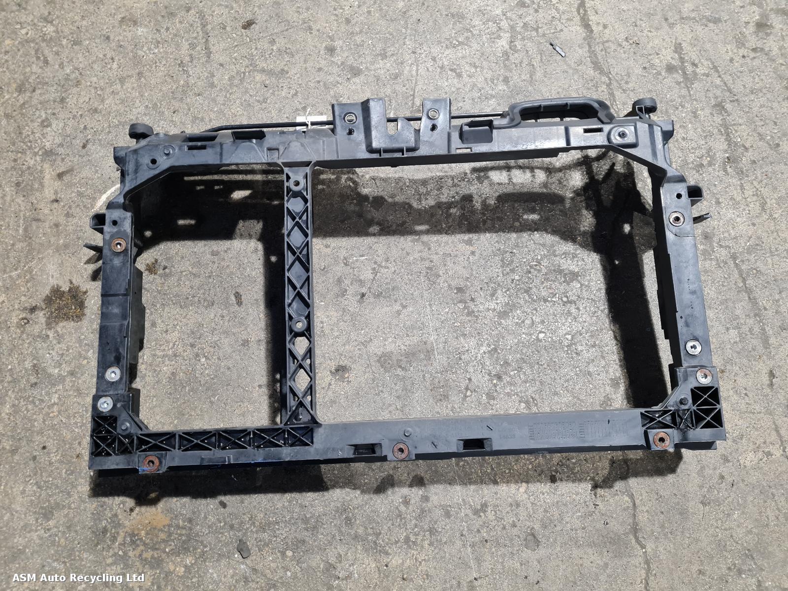View Auto part Front Panel Ford Fiesta 2013