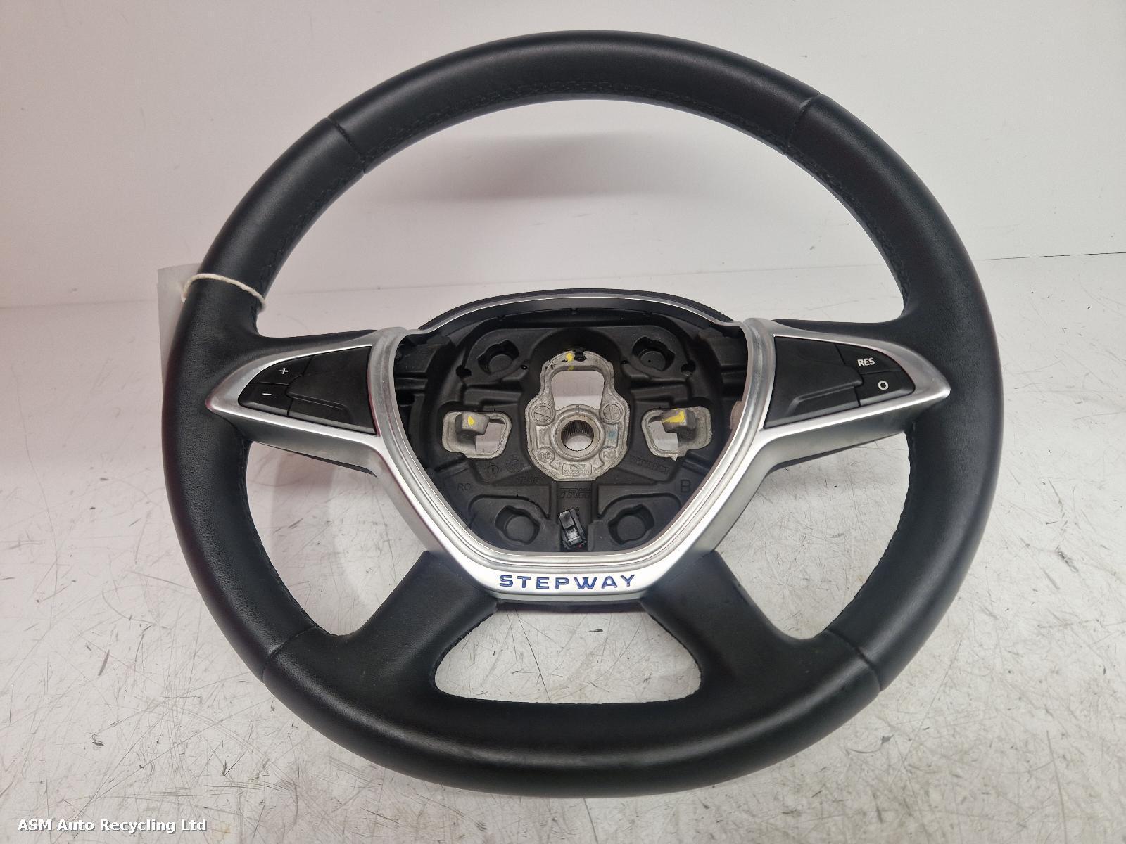 View Auto part Steering Wheel Dacia Sandero Stepway 2017