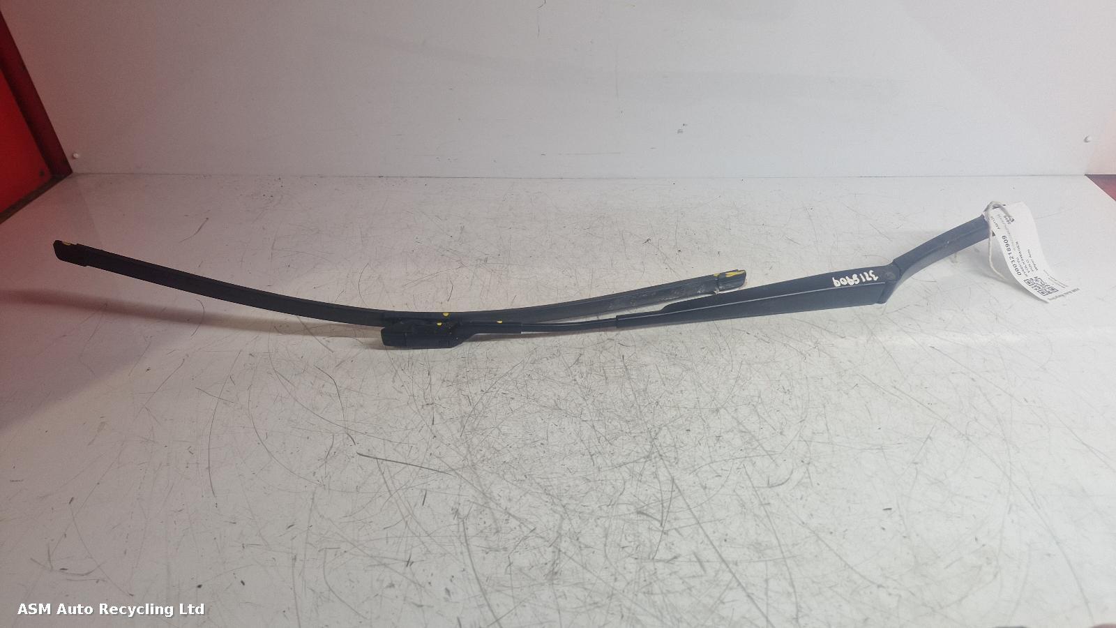 View Auto part Wiper Arm Volkswagen Polo 2016