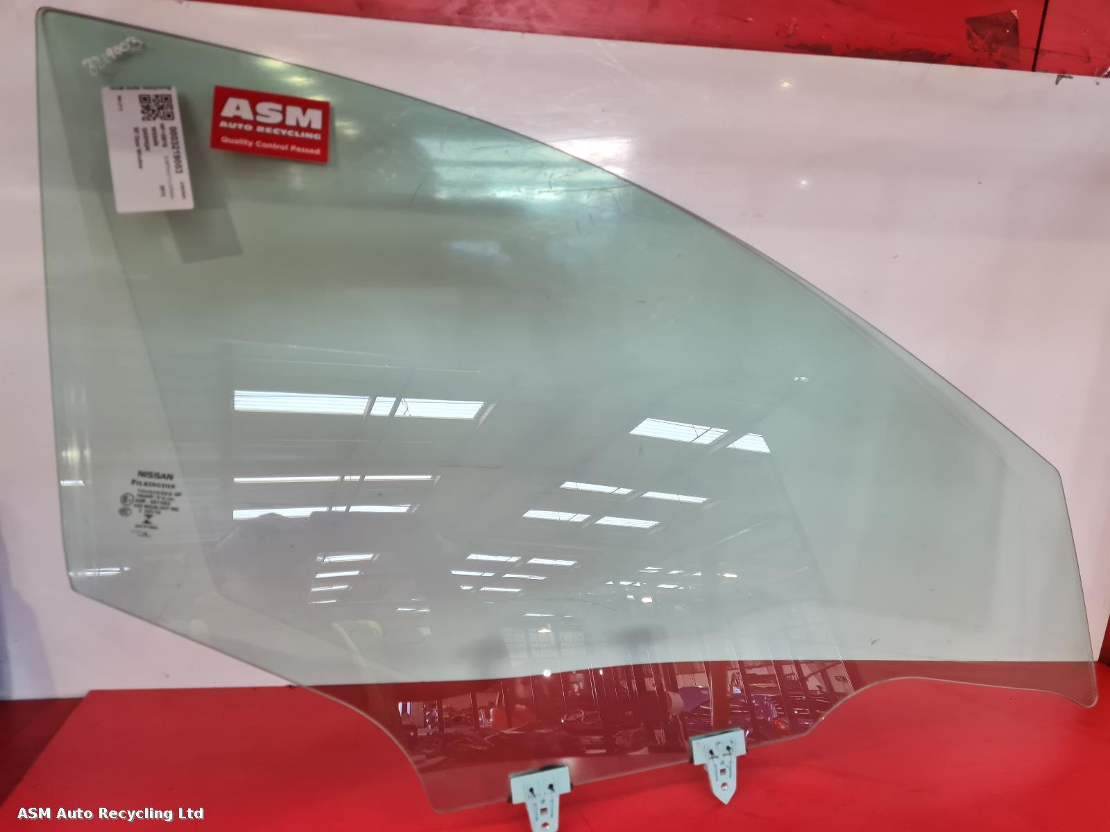 View Auto part RF Door Window Nissan Qashqai 2015