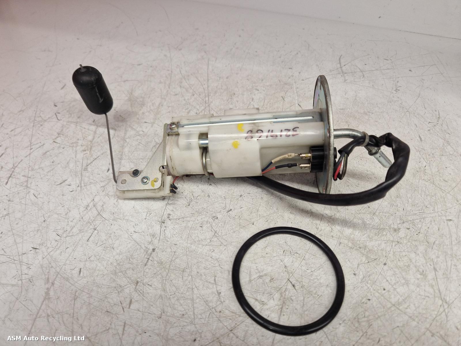 View Auto part Fuel Pump Kawasaki Zr 1000 2010