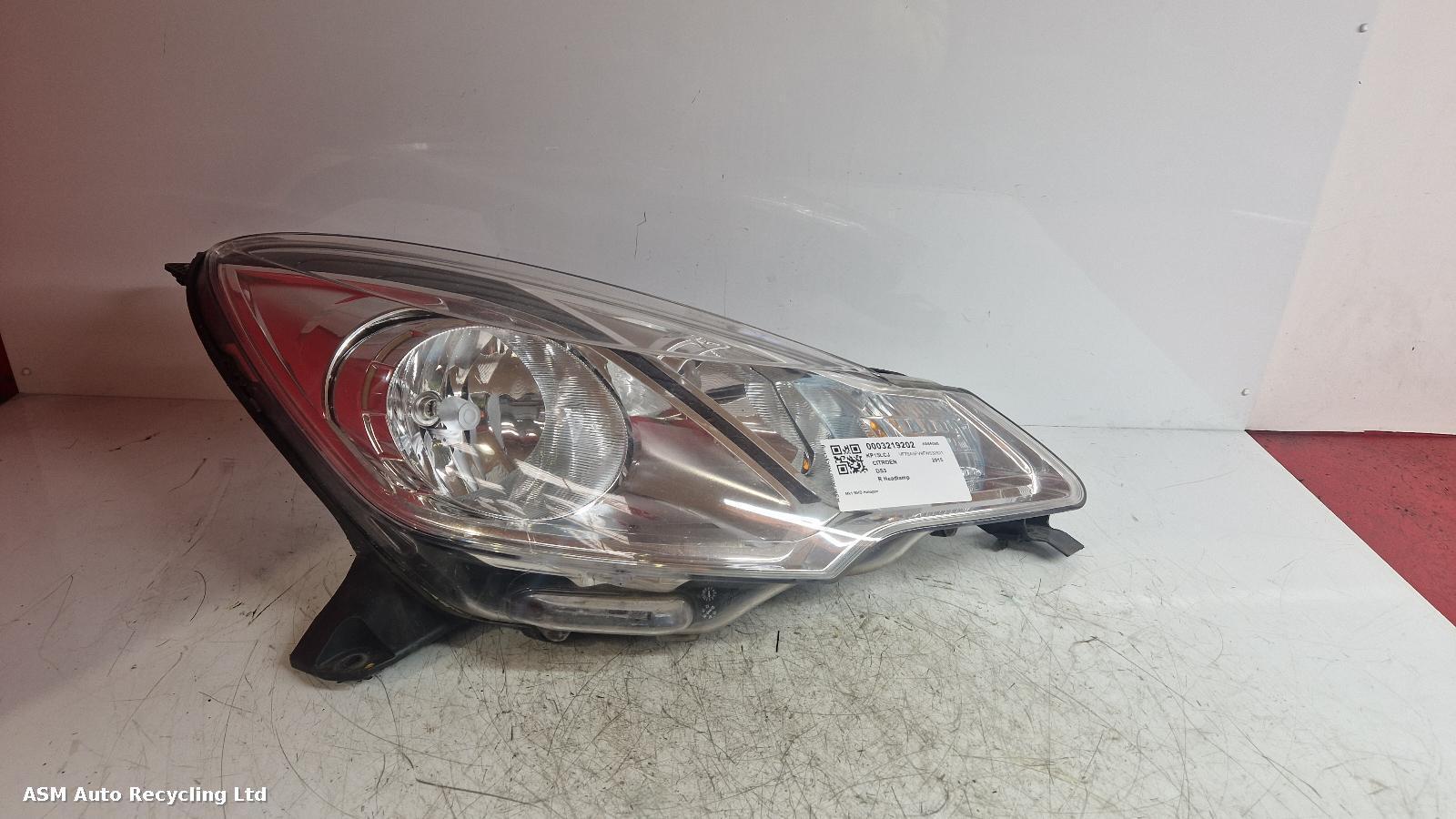 View Auto part R Headlamp Citroen Ds3 2015