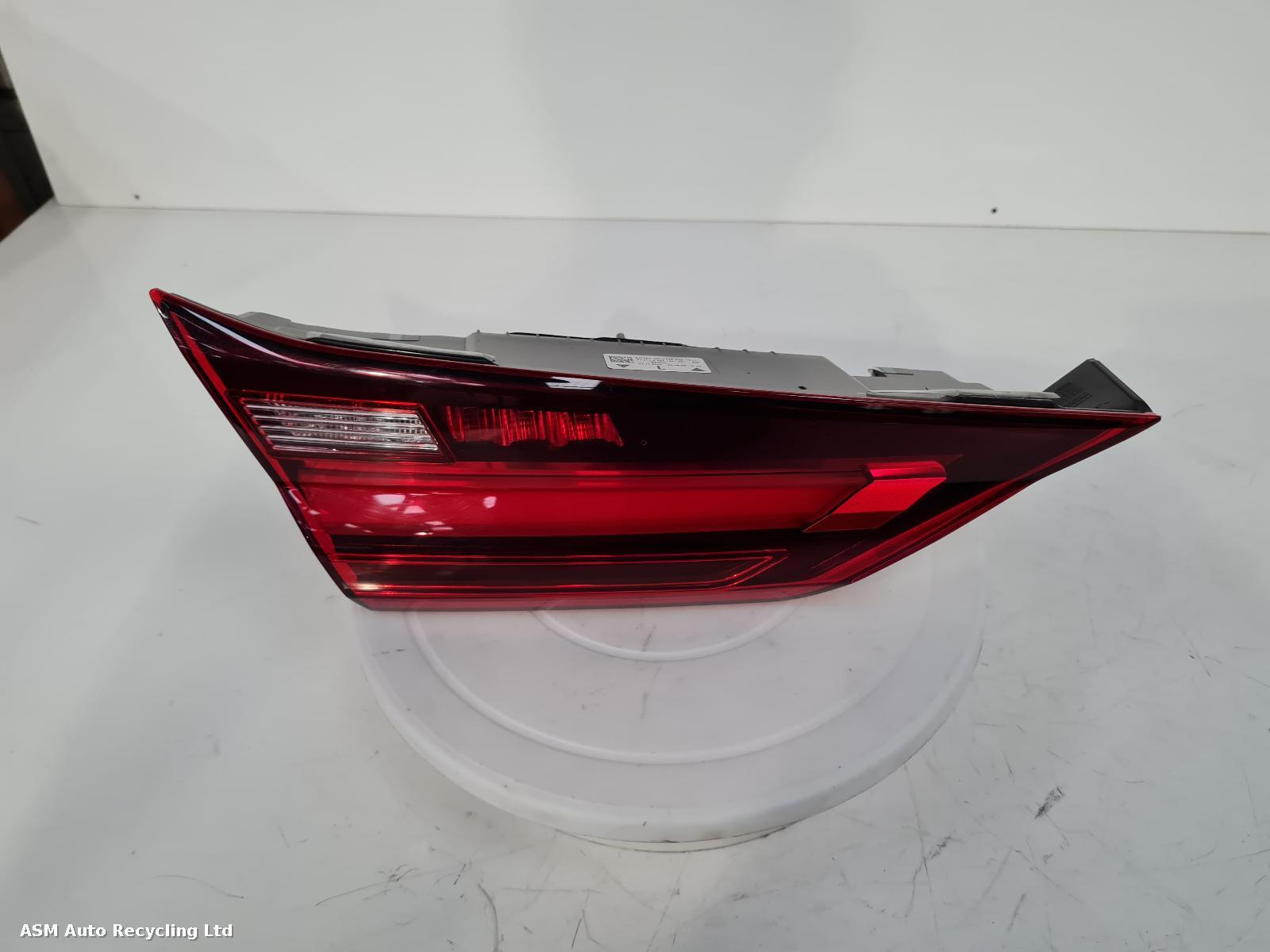 View Auto part L Taillight Bmw 1 Series 2023