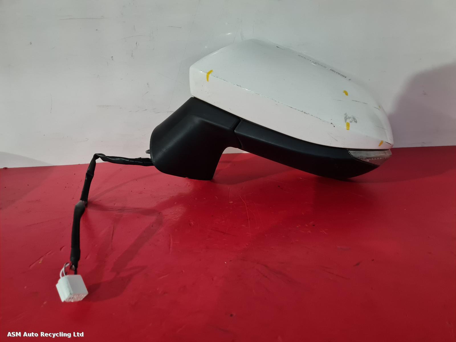 View Auto part L Door Mirror Toyota Corolla 2023