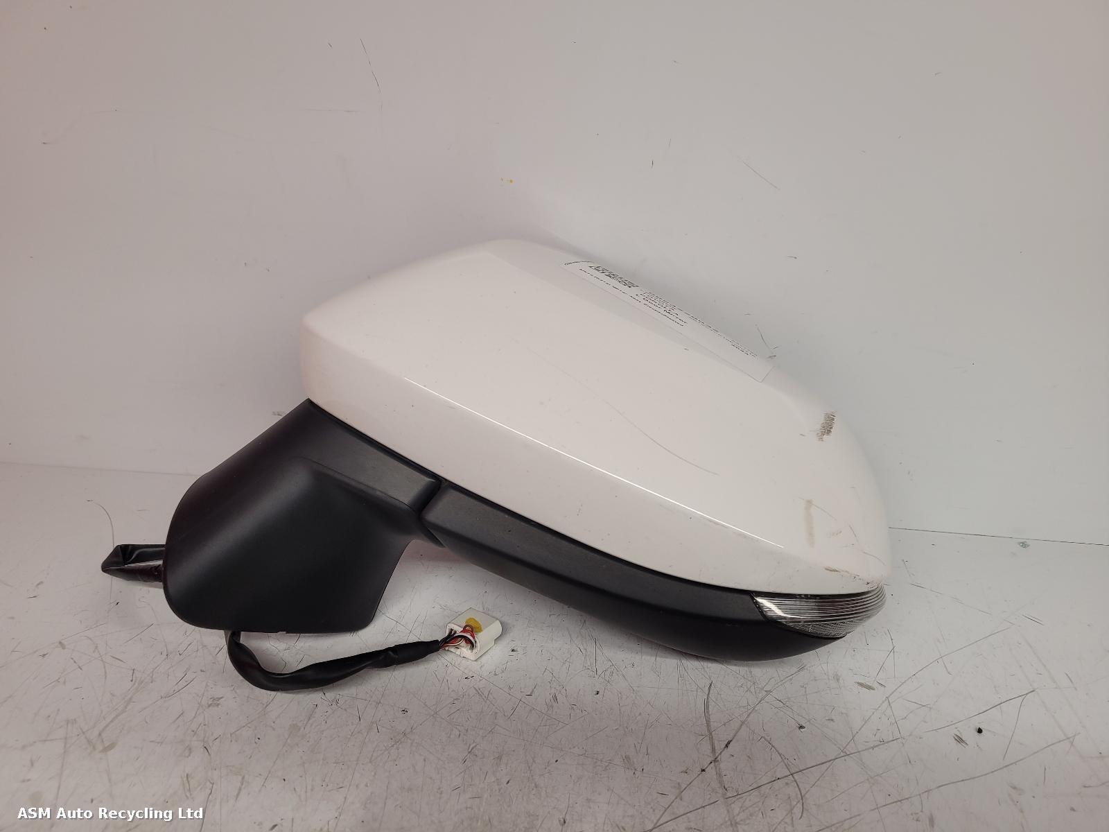 View Auto part L Door Mirror Toyota Corolla 2023
