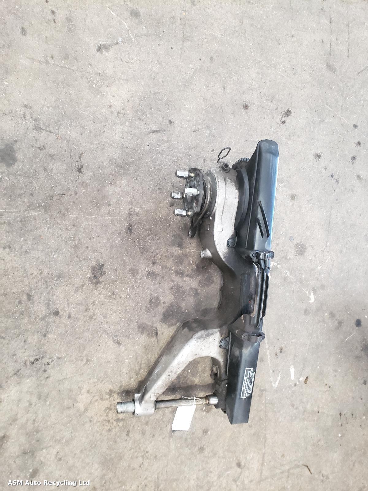 View Auto part Swing Arm Honda Vfr800 2002