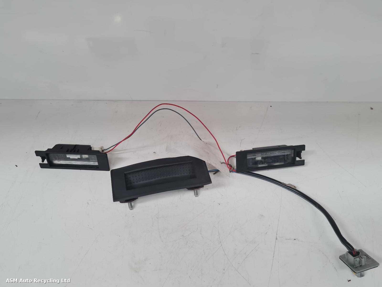 View Auto part Tailgate Handle Vauxhall Zafira 2012